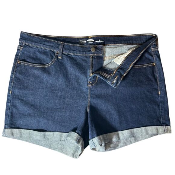 Old Navy semi fitted stretch rolled bottom jean shorts plus Size 16 - Picture 4 of 10